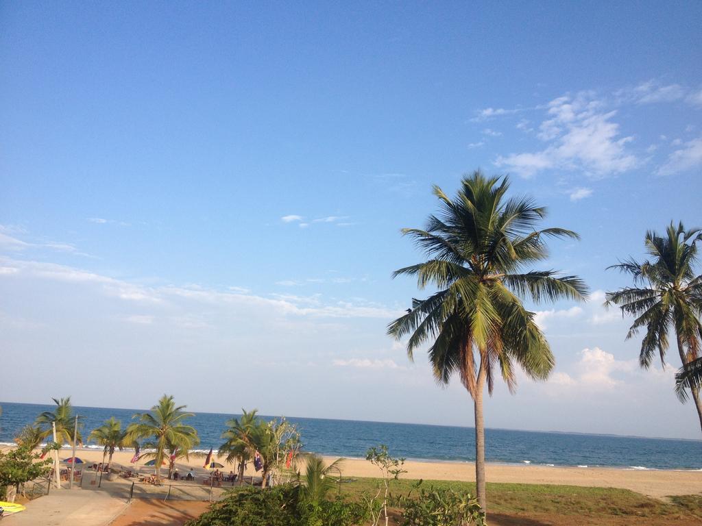 Aqua Marine Beach Resort 파시쿠다 외부 사진