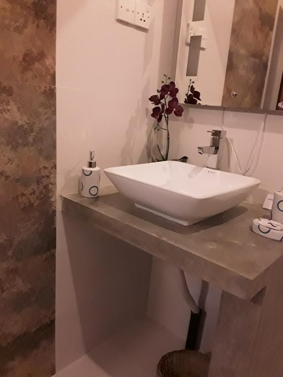 Aqua Marine Beach Resort 파시쿠다 외부 사진